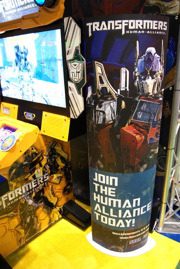 Sega Amusements Transformers Human Alliance Arcade 55 Inch Machine New Images And Details  (7 of 7)